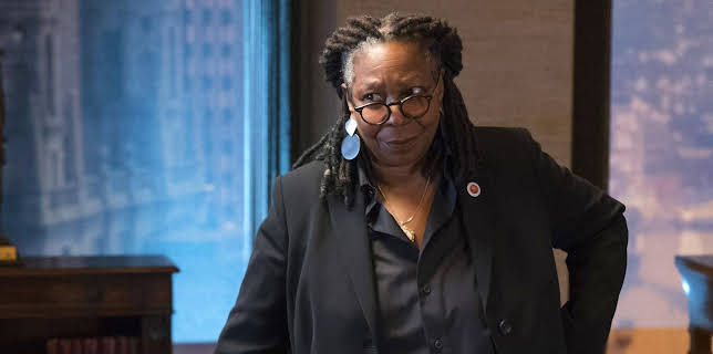 2:00 PM: Blue Bloods (S8 E2) (S8) | 5 USA | 12/10 2025