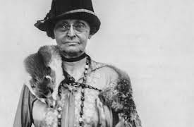 Unladylike2020: Unsung Women Who Changed America, Season 1: Annie Smith Peck: Record-Breaking Mountaineer, Suffragist & Educator