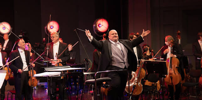 00:00: Zauber schöner Melodien - Radiomusiken der 1950er Jahre | BR Fernsehen | 3/17 2026