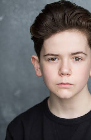 Oaklee Pendergast as 