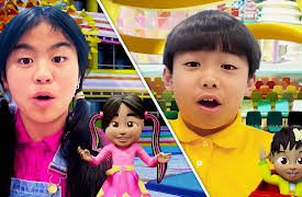 Toys and Colors Kaleidoscope City by pocket.watch: Alex and Jannie's Great Kaleidoscope Race!