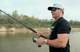 Uncharted Waters with Peter Miller, Season 6: Peter Co-Hosts the Bassmaster Classic in Texas