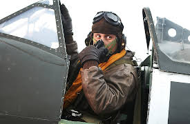 Air Aces: 6. Sæsonafslutning - Nazi Hunters