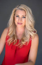Laura Kohoot as 