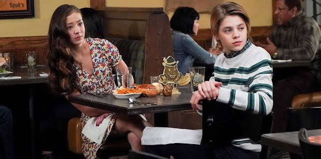 3:25 AM: Modern Family | E4 | 12/26 2025