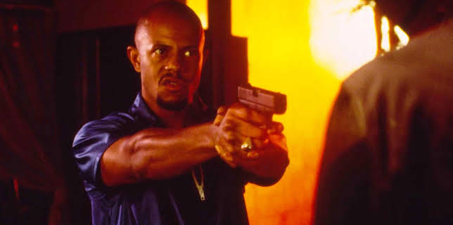 10:30: Pacific Blue (S4 E14) (S4) | TV6 | 12/10 2025