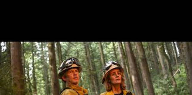 14:01: Fire Country (T4): Episodio 2 | Calle 13 | 2/21 2026