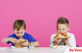 Kids Try: Kids Try Pizza Battle! Chicago Style Deep Dish vs. New York Style Pizza