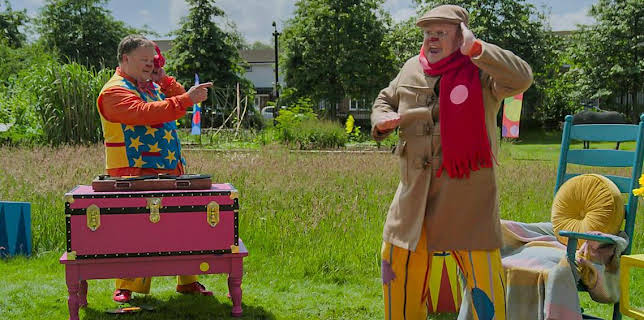 9:45 AM: Something Special (S14) | Cbeebies | 12/17 2025