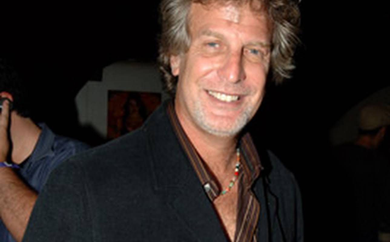 Paul Thomas