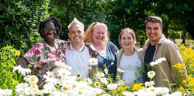 8:30 PM: Garden Rescue (S7) | BBC One Wales | 11/4 2025