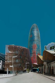 07:00: Icones: Media-TIC: La fàbrica del segle XXI | Betevé | 3/29 2026