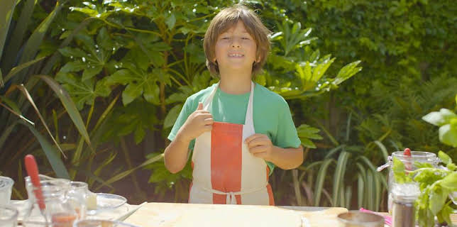 12:00 PM: My World Kitchen (S1) | Cbeebies | 11/22 2025