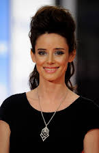 Pilar López de Ayala as 