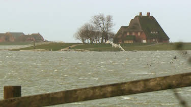 14:00: die nordstory - Land unter auf Hallig Hooge | Radio Bremen | 10/5 2026