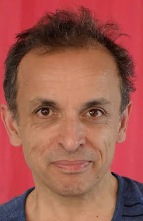 Alex Pinder as 