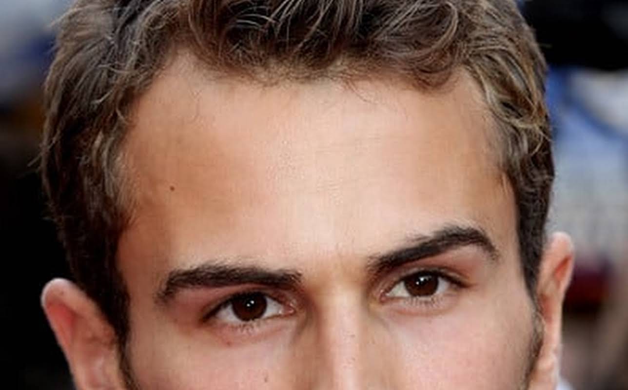 Theo James