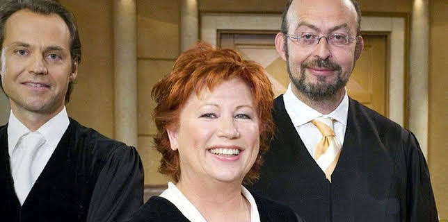 06:35: Richterin Barbara Salesch | Sat1 Gold | 12/9 2025