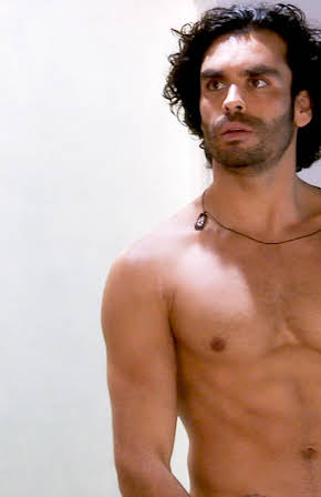 Gonzalo García Vivanco as 