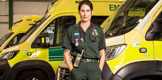 12:10 AM: 999: On the Front Line | More 4 | 3/10 2026