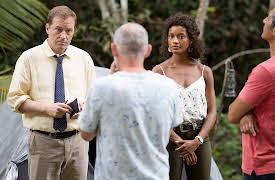 Mord i Paradiset: 8. Säsongsavslutning - Murder Begins at Home