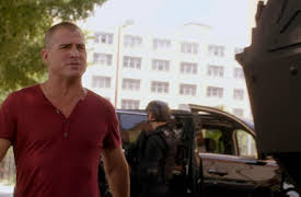 MacGyver, Season 1: Toothpick