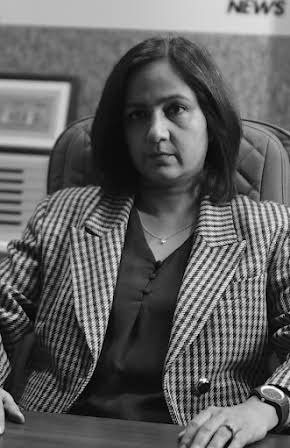 Shefali Bhushan as 