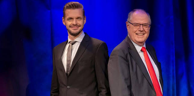 00:30: Satireshow Spezial: Florian Schroeder wählt Peer Steinbrück | WDR Fernsehen | 12/21 2025