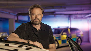 12:00 PM: Traffic Cops (S8 E6) (S8) | 5 Star | 4/7 2026