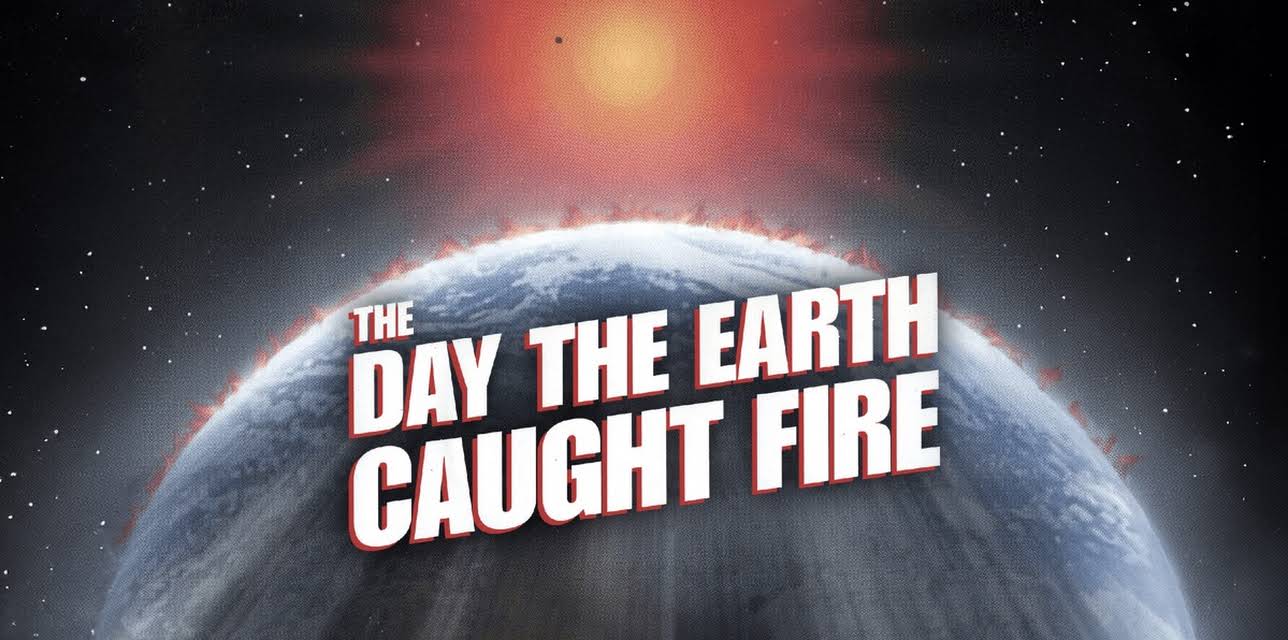 The Day the Earth Caught Fire (1962)