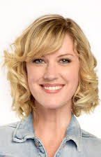 Lauren Lee Smith som 