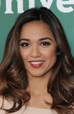Summer Bishil como 