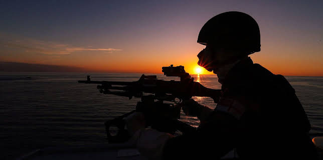 10:00 PM: Warship: Life at Sea (S1 E4) (S1) | Paramount | 1/26 2026