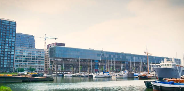 6:00 PM: Rob Bell's Engineering Reborn (S1 E3) (S1) | 5 Select | 2/6 2026