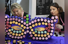 DC Cupcakes Season 1: Mardi Gras