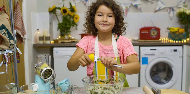 12:00 PM: My World Kitchen (S1) | Cbeebies | 1/20 2026