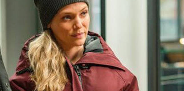 04:22: Chicago P.D. (T8): Ep.6 Justicia equitativa | Calle 13 | 12/14 2025