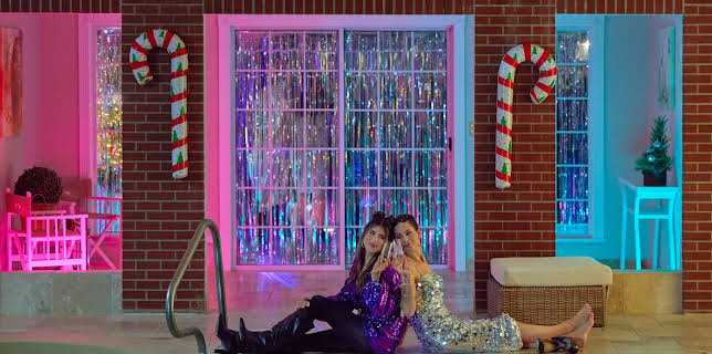 15:45: Holiday Crashers | FEM | 12/7 2025