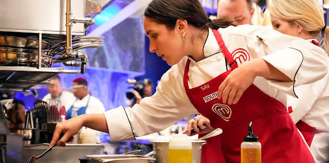 16:55: Masterchef USA (S13 E17) (S13) | TV3 | 11/26 2025