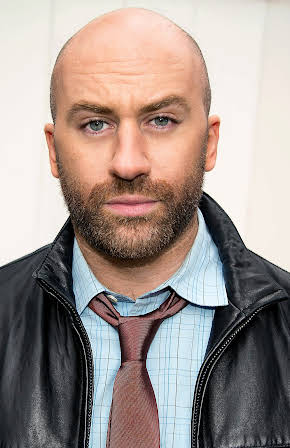 Frank Vignola as 