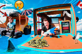 Papa Jake: Epic Box Forts by pocket.watch: Defying Box Fort Physics!