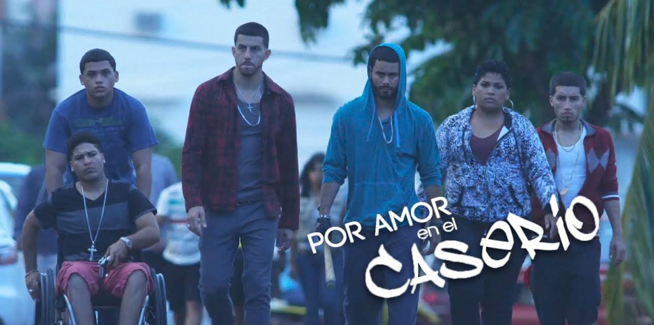 Por Amor en El Caserio (2018)