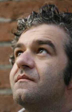 Álvaro Fernández Armero as Director