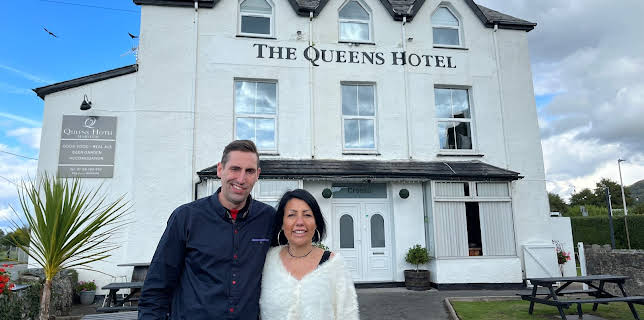 5:50 PM: Four in a Bed | More 4 | 11/1 2025