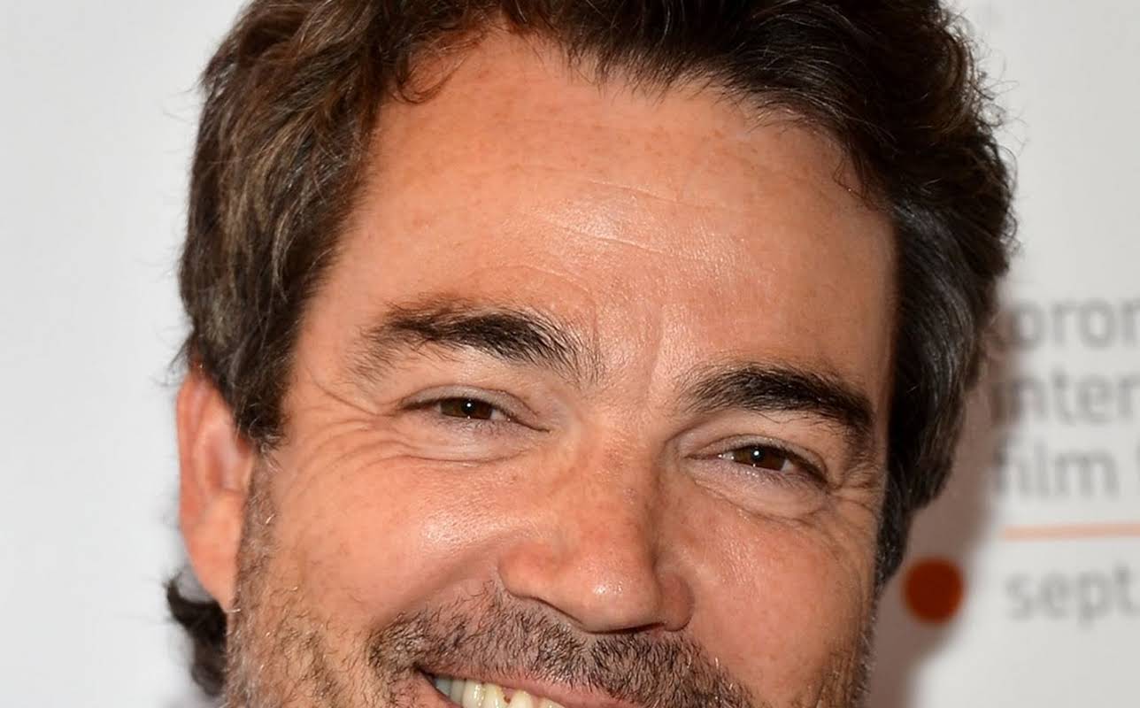 Jon Tenney