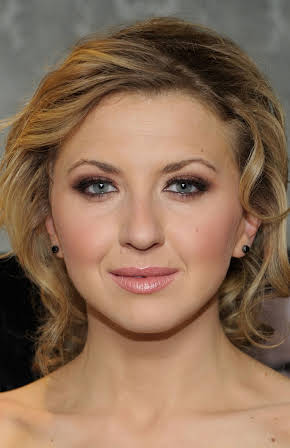 Nina Arianda as Patty Solis-Papagian