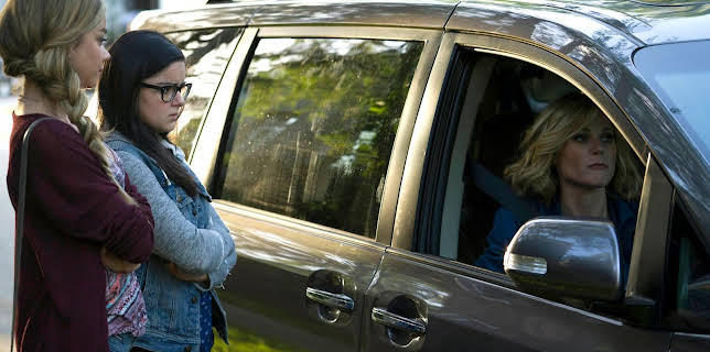 11:00 AM: Modern Family | E4 | 12/3 2025