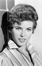 Billie Whitelaw como 