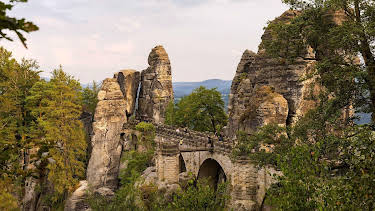 04:45: Sächsische Schweiz - Wald, Stein, Fluss – nonstop | MDR Fernsehen | 3/29 2026