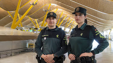 15:25: Border Control: Spain (S8 E7) (S8) | Discovery Channel | 12/30 2025